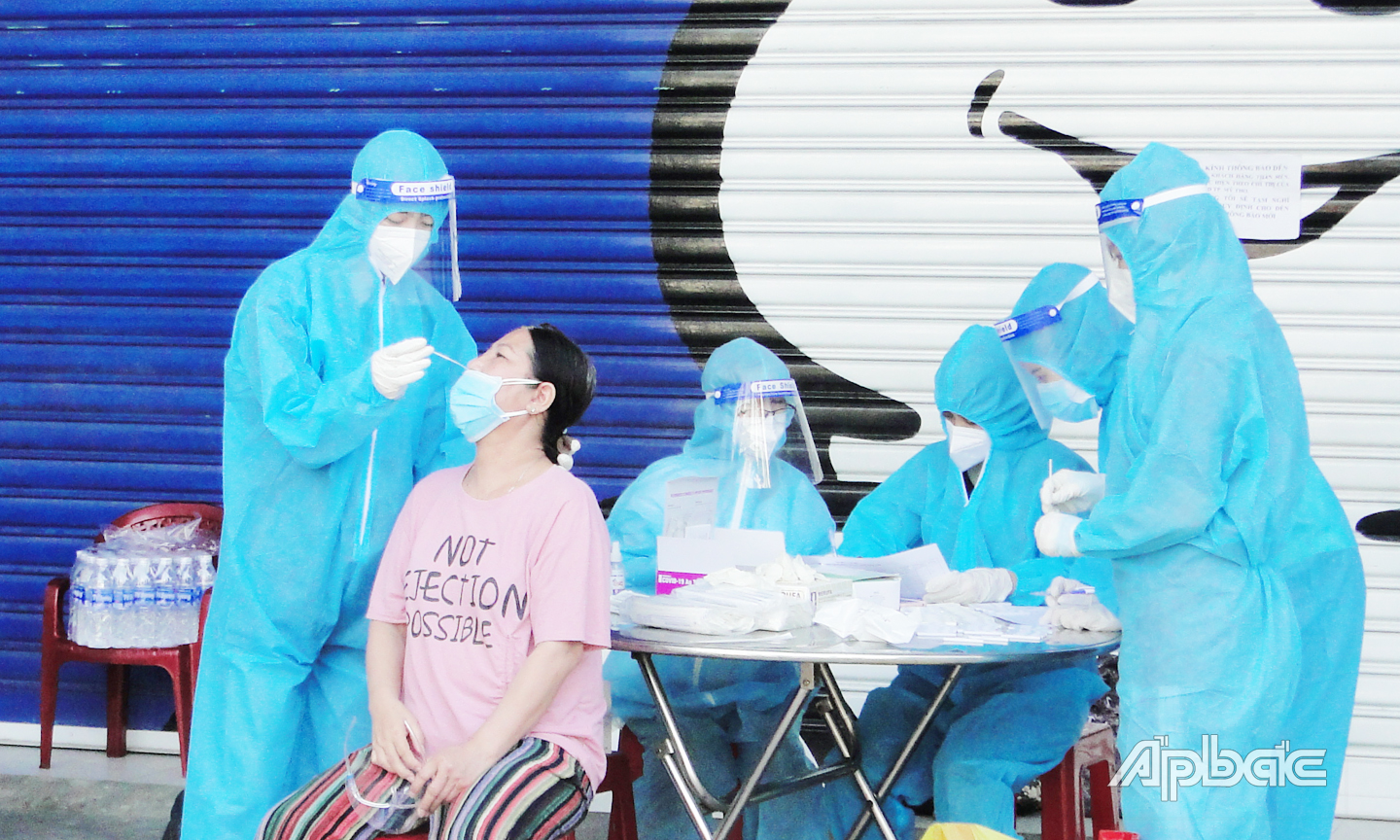 từ ngày 16-9, Tiền Giang thực hiện chiến dịch xét nghiệm tầm soát SARS-CoV-2 giai đoạn 3