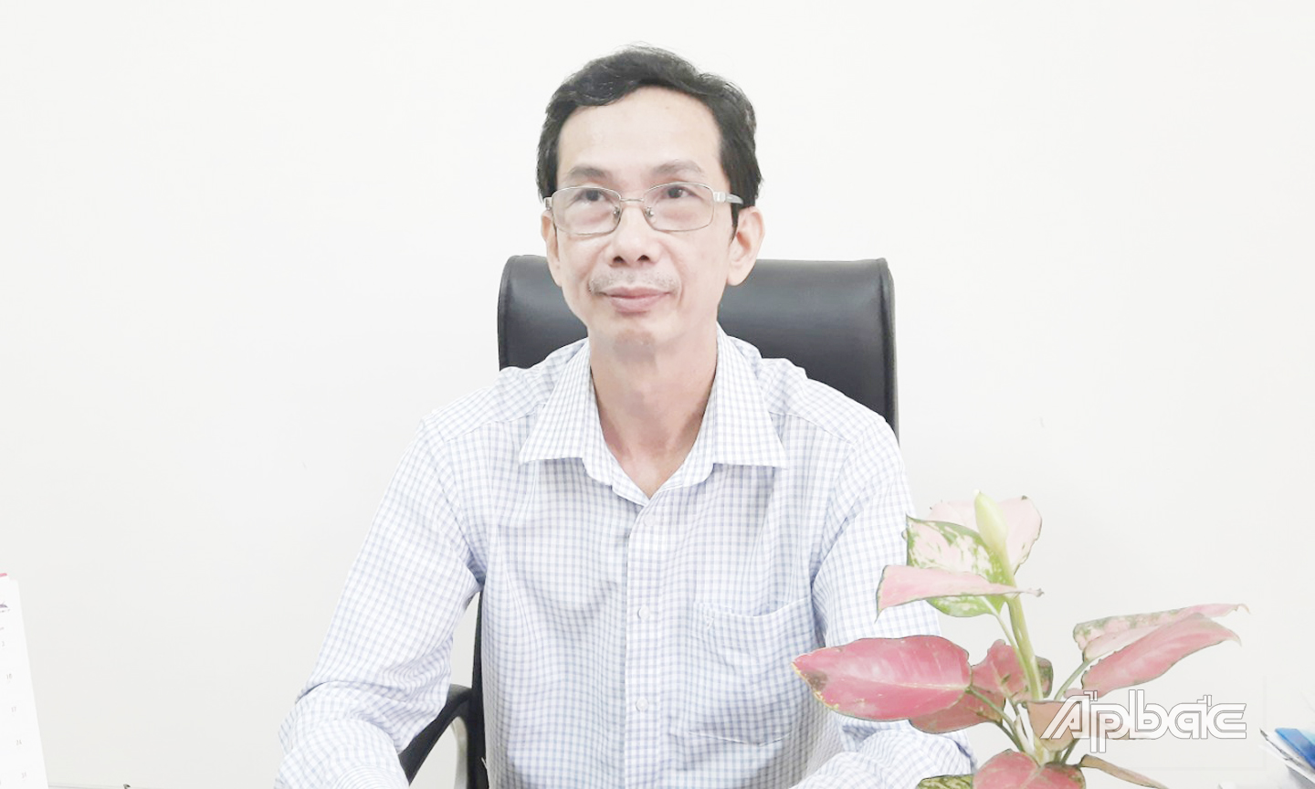 BSCK2 Lê Đăng Ngạn khẳng định khi tiêm mũi 2 trễ, hiệu giá kháng thể vẫn tồn tại mặc dù có giảm và sẽ gia tăng sau khi tiêm. Việc chậm trễ tiêm vắc xin Covid-19 mũi 2 trong một khoảng thời gian nhất định không ảnh hưởng đến việc duy trì hiệu quả của vắc xin và không phải tiêm lại từ đầu.