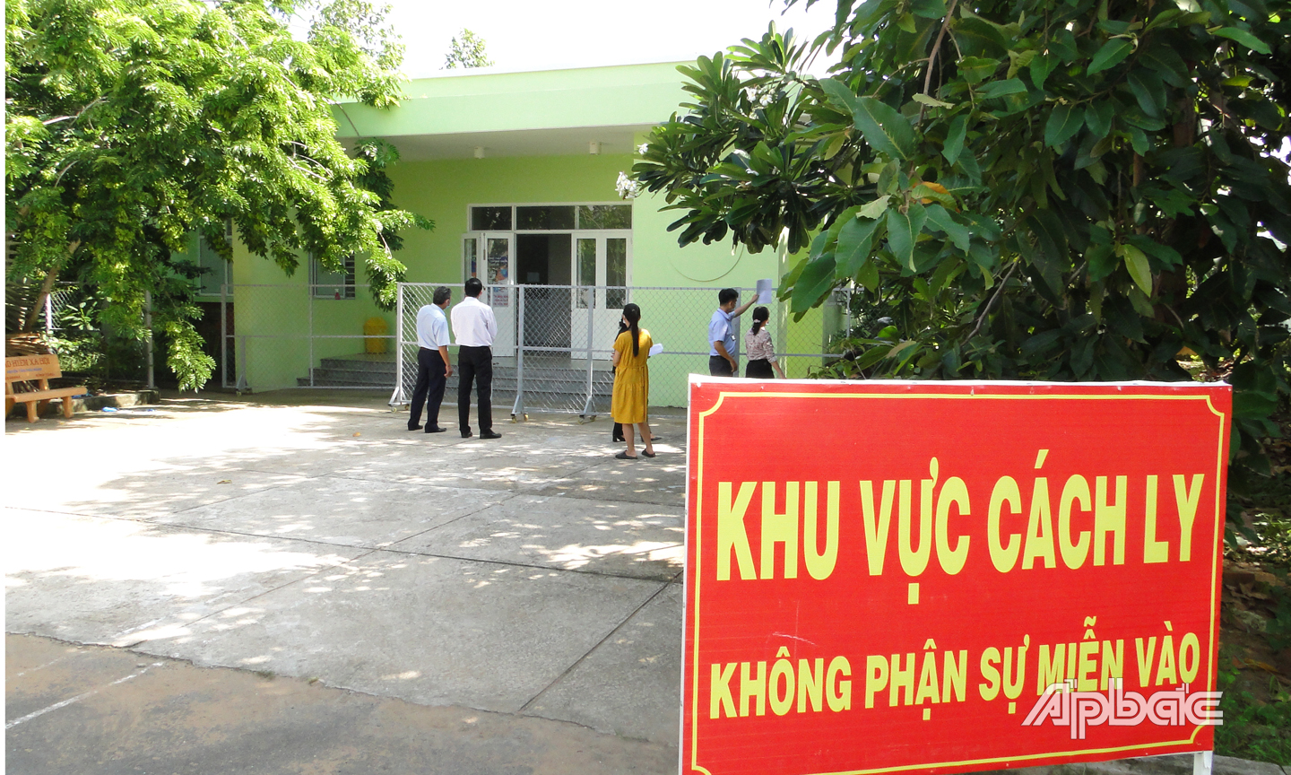 Hiện toàn tỉnh chỉ còn 191 F1 cách ly tập trung, đa số F1 còn lại được theo dõi sức khỏe tại nhà. Nhiều cơ sở cách ly đã ngưng hoạt động và hoàn trả lại công năng ban đầu