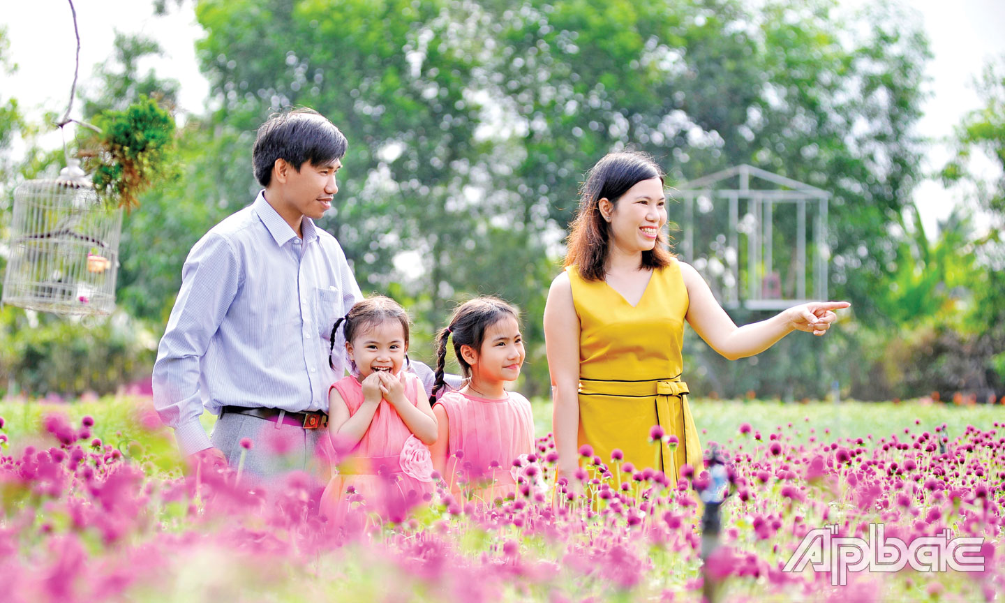 Xây dựng hạnh phúc góp phần giảm bạo lực gia đình cũng như bạo lực trên cơ sở giới. Ảnh: CAO LẬP ĐỨC