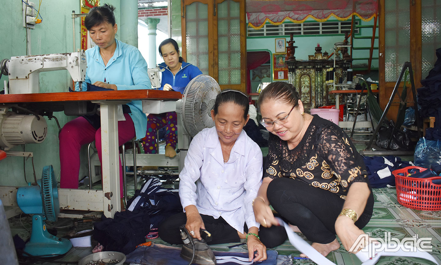 Từ các nguồn vốn vay, chị em phụ nữ TX. Gò Công đã mạnh dạn phát triển kinh tế với nhiều mô hình hiệu quả.