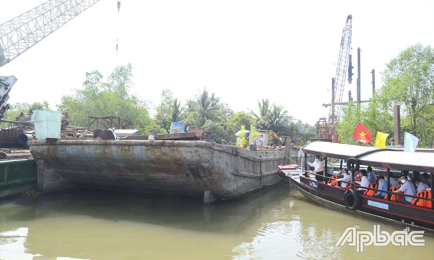 Công trường Dự án Cầu Vàm Cái Thia.