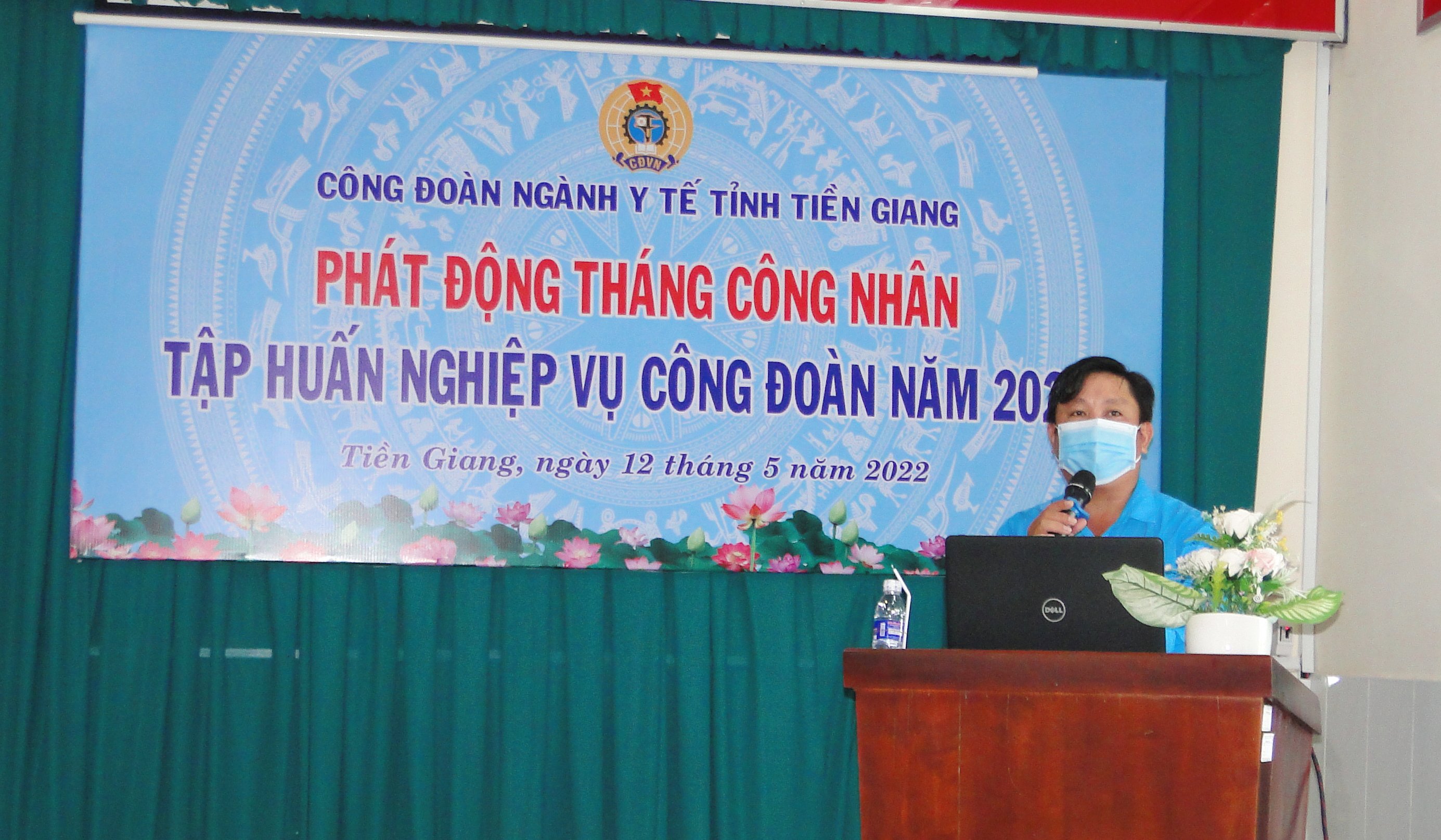 Quang cảnh buổi tập huấn