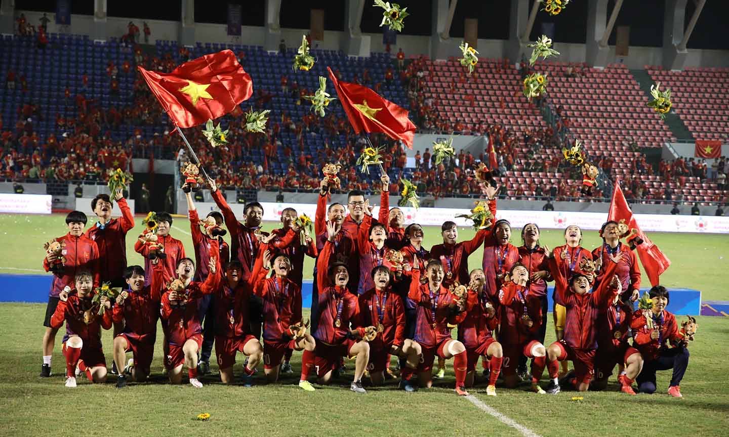 Tấm HCV là nền tảng và hành trang để các cô gái Việt Nam hướng tới World Cup nữ tới đây.