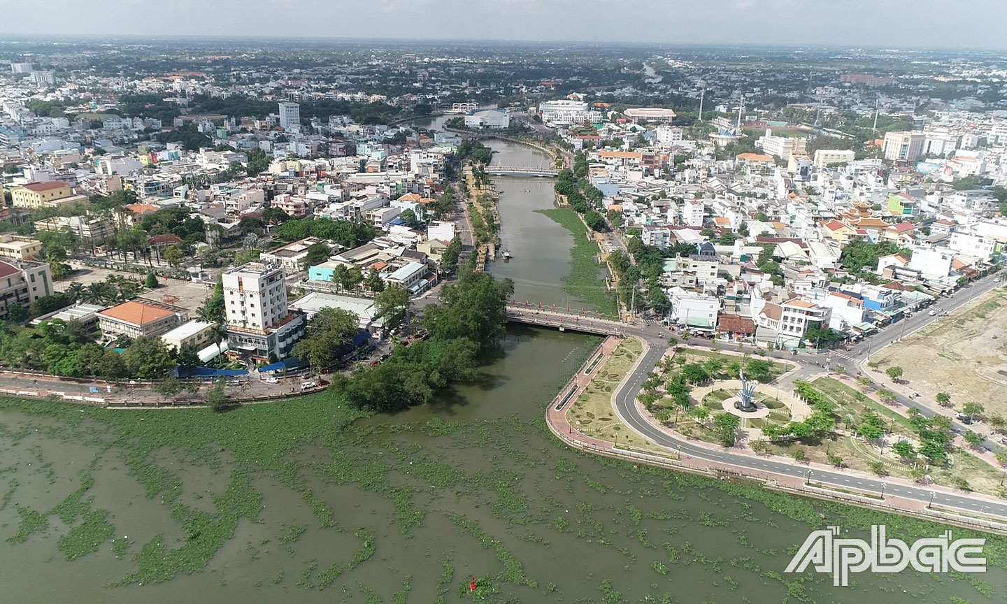 Cửa sông Bảo Định đổ ra sông Vàm Cỏ Tây trên địa bàn TP. Tân An, tỉnh Long An ngày nay.