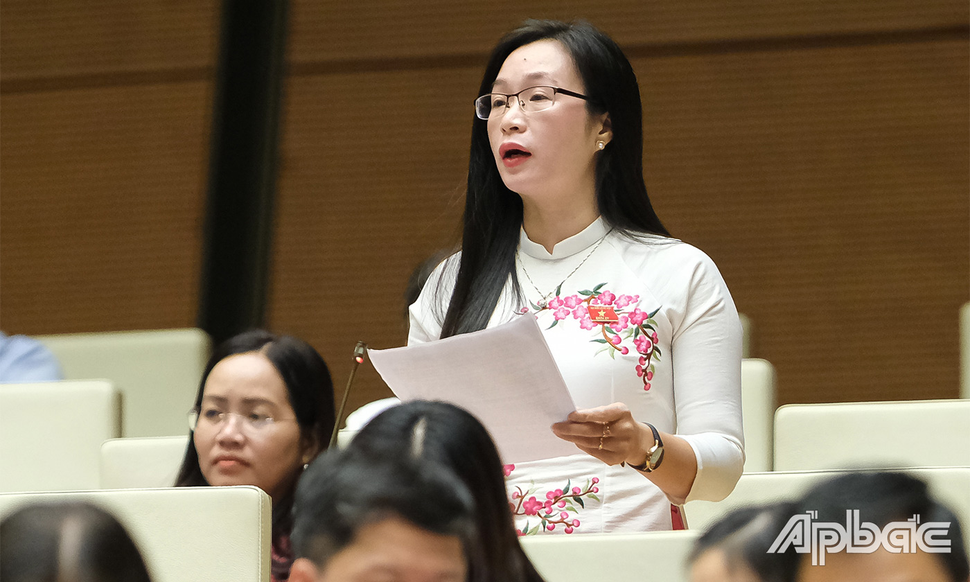 ại biểu Trần Thị Thu Hằng - Đoàn ĐBQH tỉnh Đắk Nông: