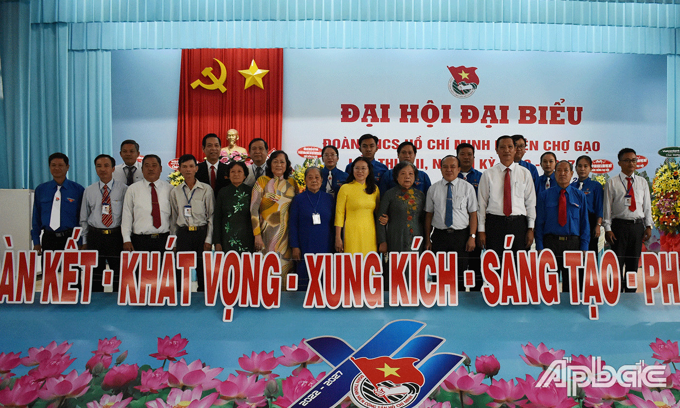 Đại biểu khách mời tham dự Đại hội.