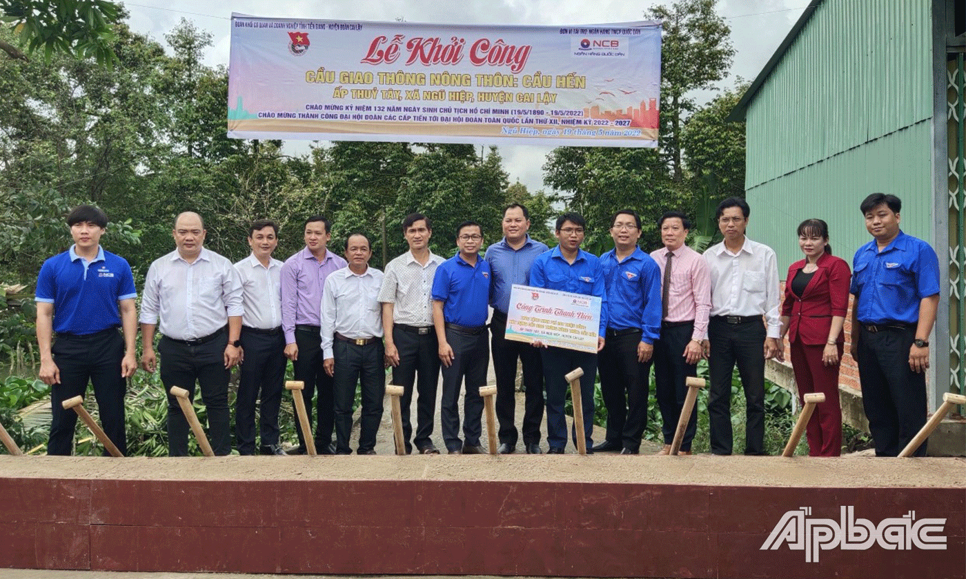 Khởi công cầu Cầu Hến (ấp Thủy Tây, xã Ngũ Hiệp, huyện Cai Lậy).