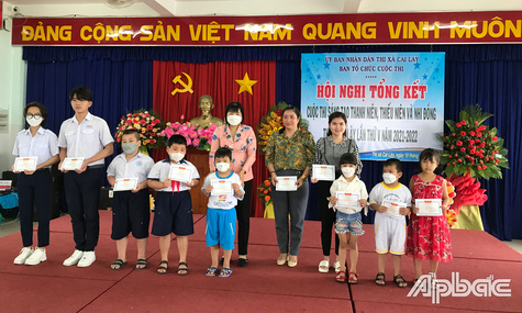 TX. Cai Lậy: Trao giải thưởng cho 19 tác giả có mô hình, sản phẩm đoạt giải