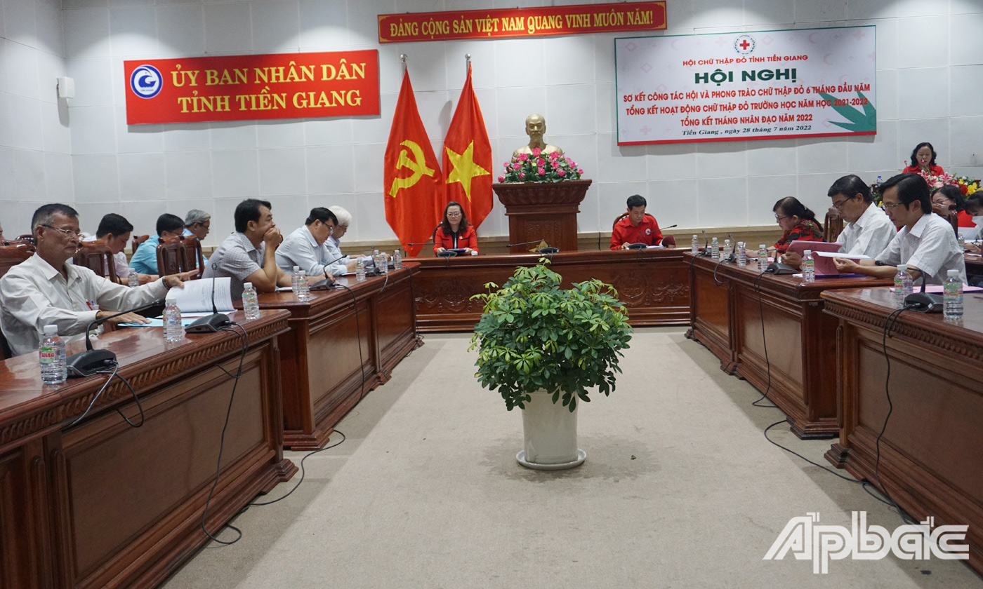 Quang cảnh hội nghị