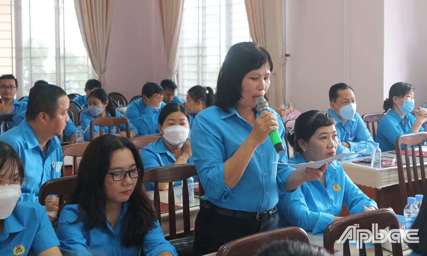 Liên đoàn Lao động thị xã Gò Công chia sẻ, trao đổi kinh nghiệm trong công tác Công đoàn