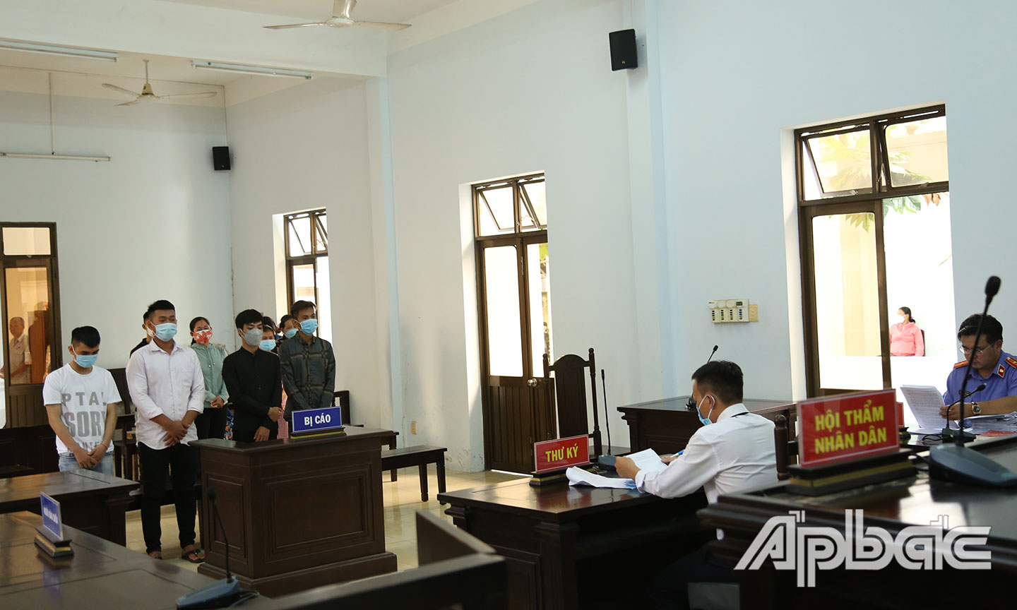 Tuyên án các bị cáo đua xe trái phép vào ngày 2-8