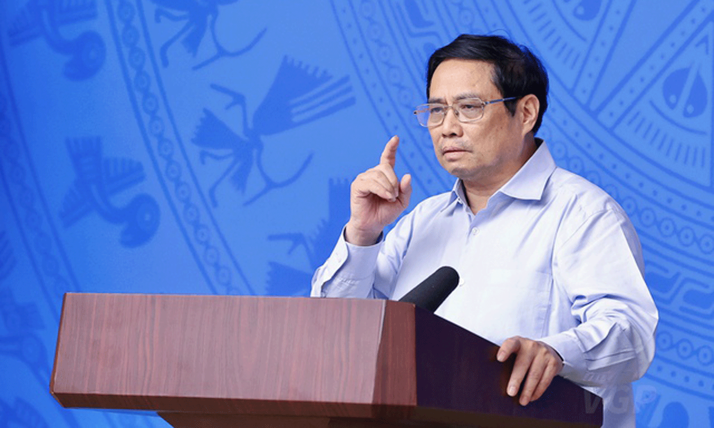 Thủ tướng nhấn mạnh, dứt khoát không lơ là, chủ quan, mất cảnh giác trước dịch bệnh, không say sưa, ngủ quên với những kết quả đã đạt được - Ảnh: VGP/Nhật Bắc