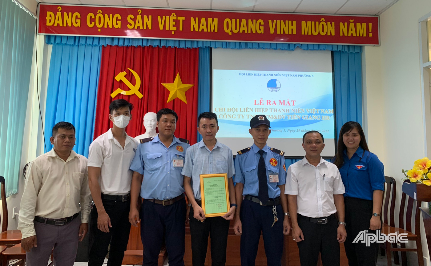 lễ ra mắt Chi hội LHTN Việt Nam Công ty TNHH Thương Mại Và Dịch Vụ Tiền Giang HR.