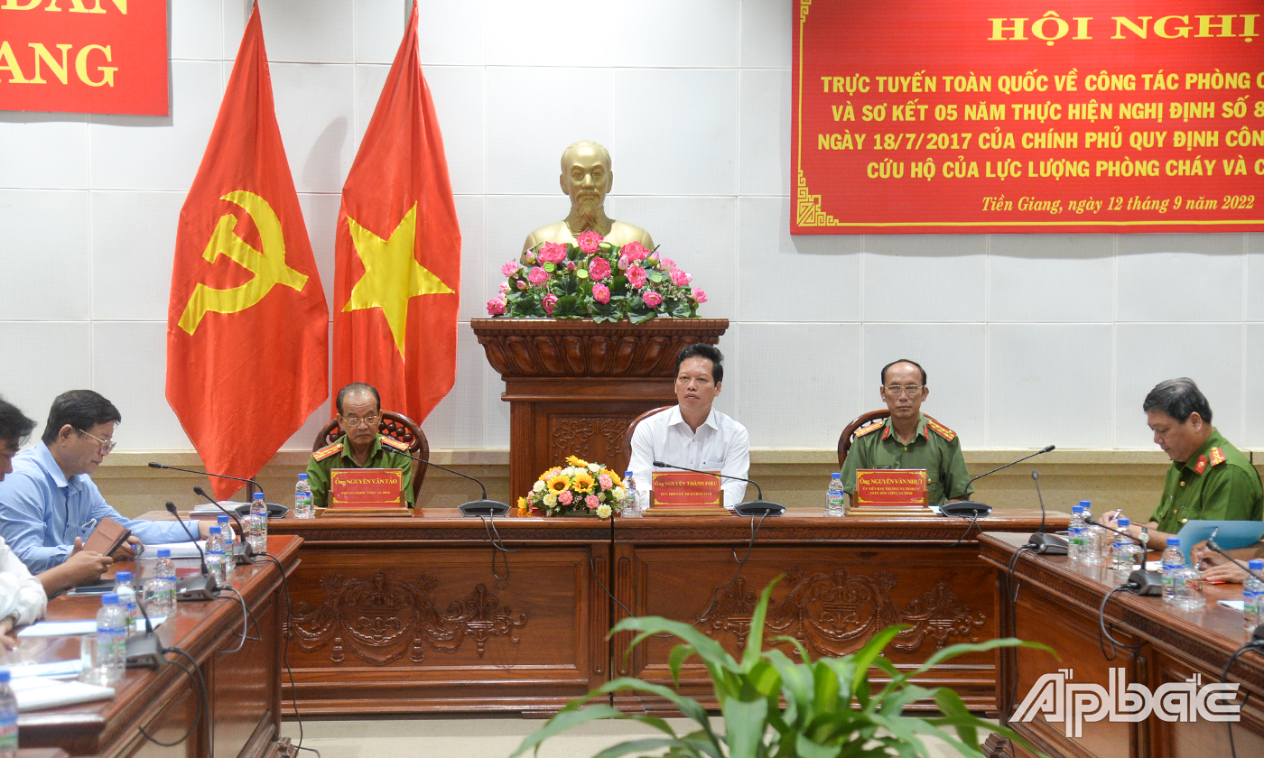 Phó Chủ tịch UBND tỉnh Nguyễn Thành Diệu dự và chủ trì tại điểm cầu Tiền Giang.