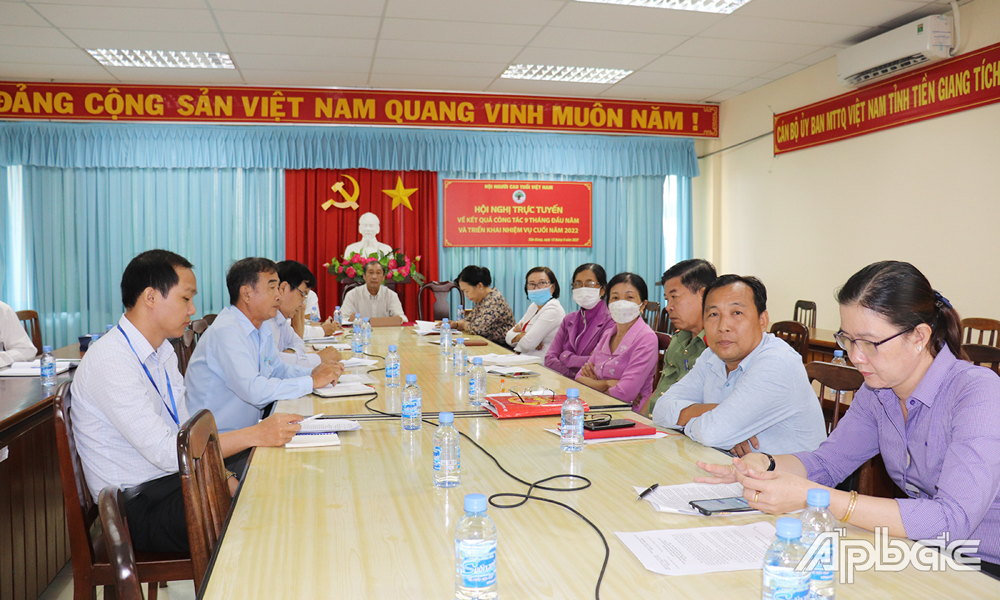 Quang cảnh hội nghị tại điểm cầu tỉnh Tiền Giang.