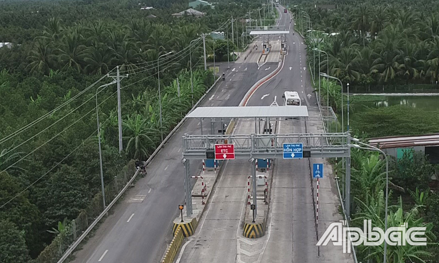 Trạm thu phí bên trong tuyến tránh đã được hoàn thiện đưa vào sử dụng.