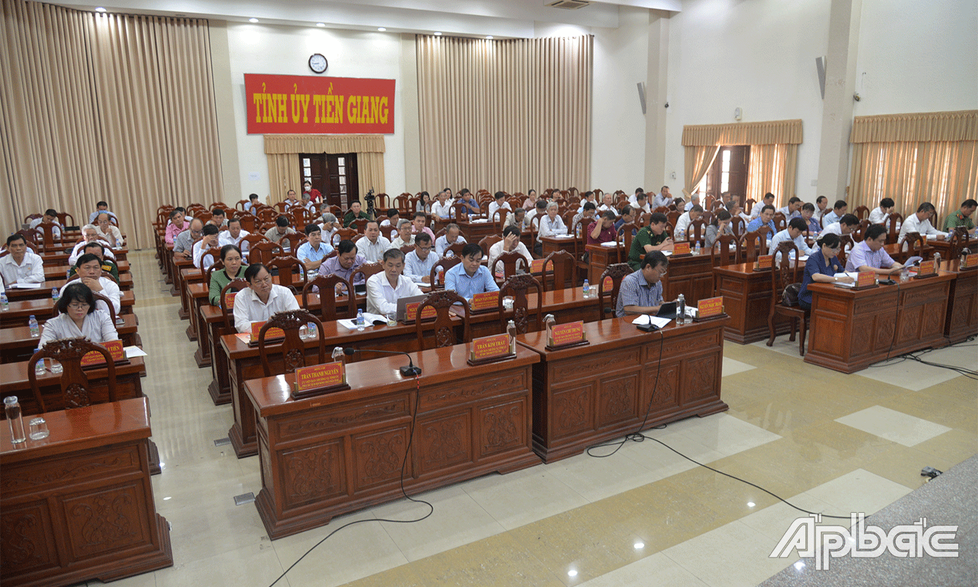 Quang cảnh hội nghị.