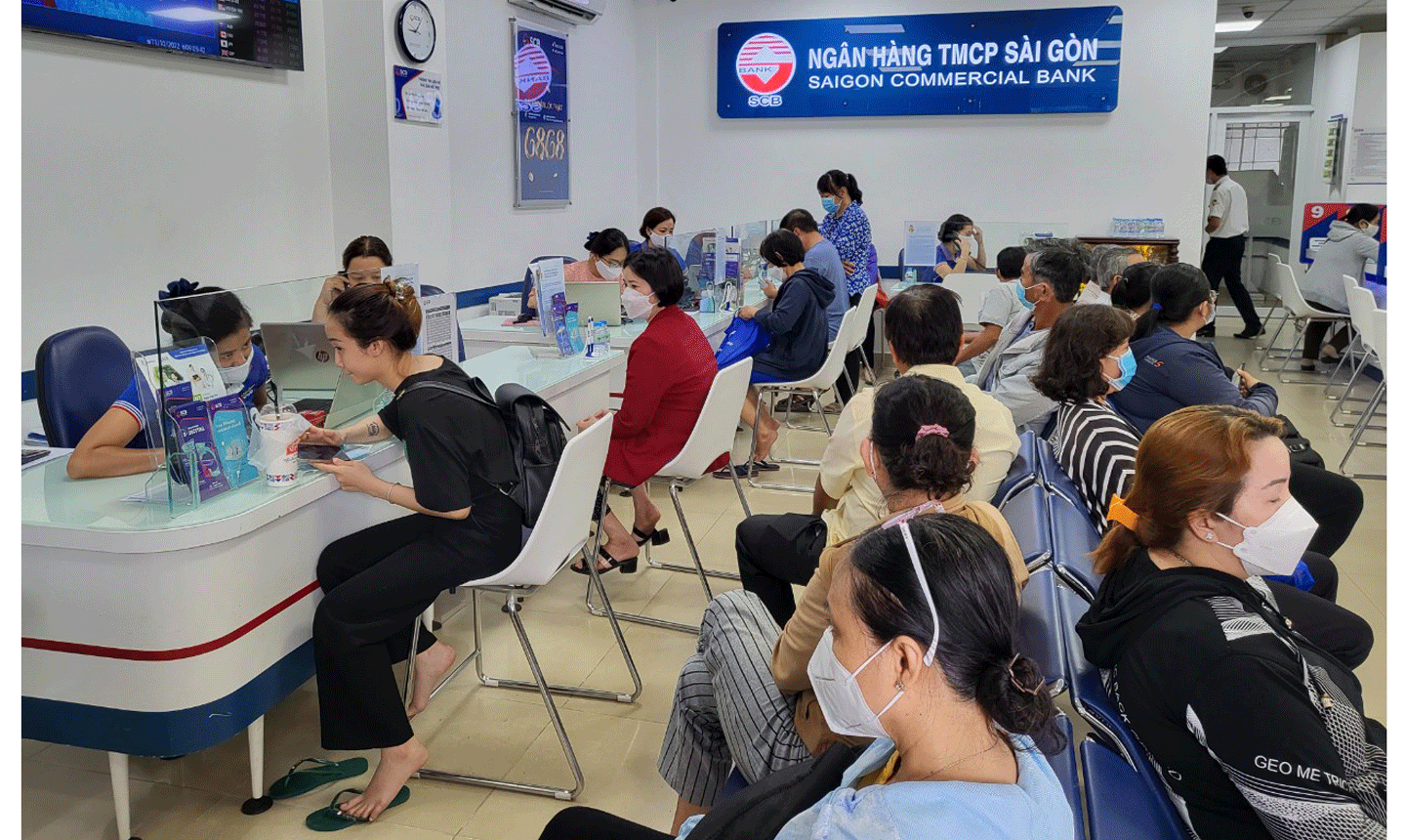 Ngân hàng SCB tại Tiền Giang vẫn hoạt động bình thường trong sáng 11-10-2022.