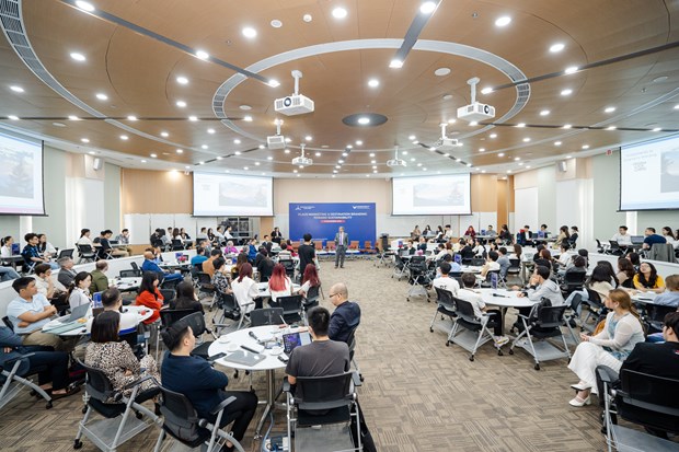 Hội thảo thu hút sự tham gia của đông đảo học giả, các nhà nghiên cứu về thương hiệu quốc gia và thương hiệu điểm đến, đại diện các doanh nghiệp, nhà hoạch định chính sách. (Ảnh: PV)