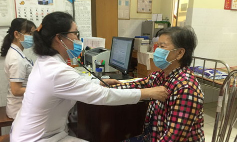 Cần nâng cao khả năng khám, chữa bệnh cho các trạm y tế xã, phường