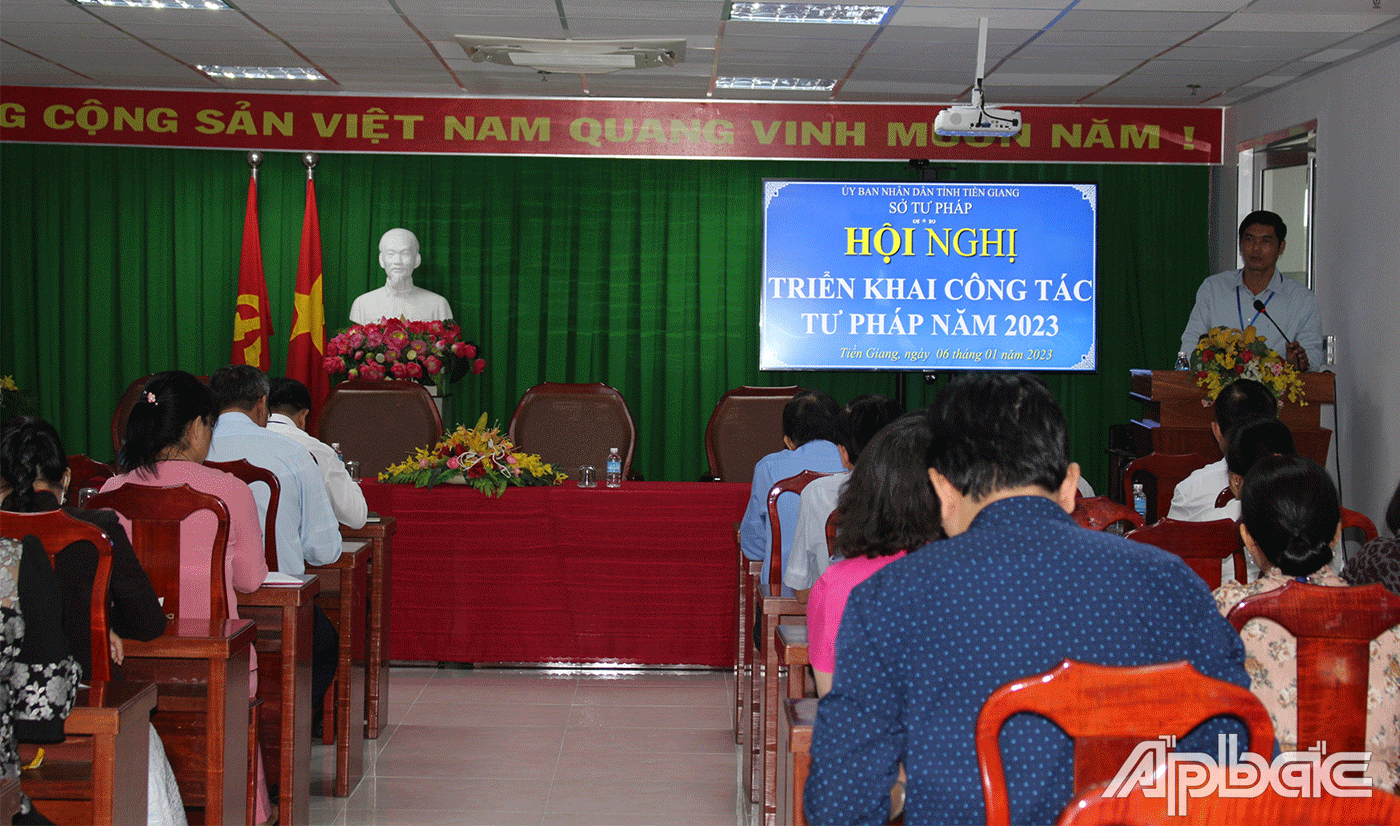 Quang cảnh hội nghị.