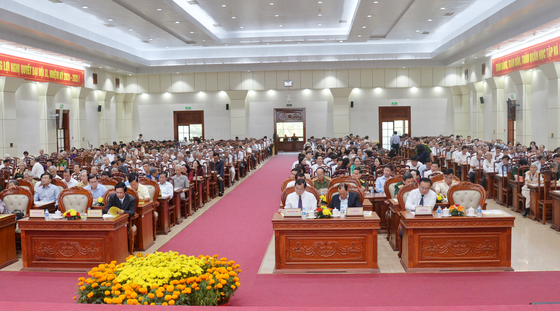 Quang cảnh buổi họp mặt