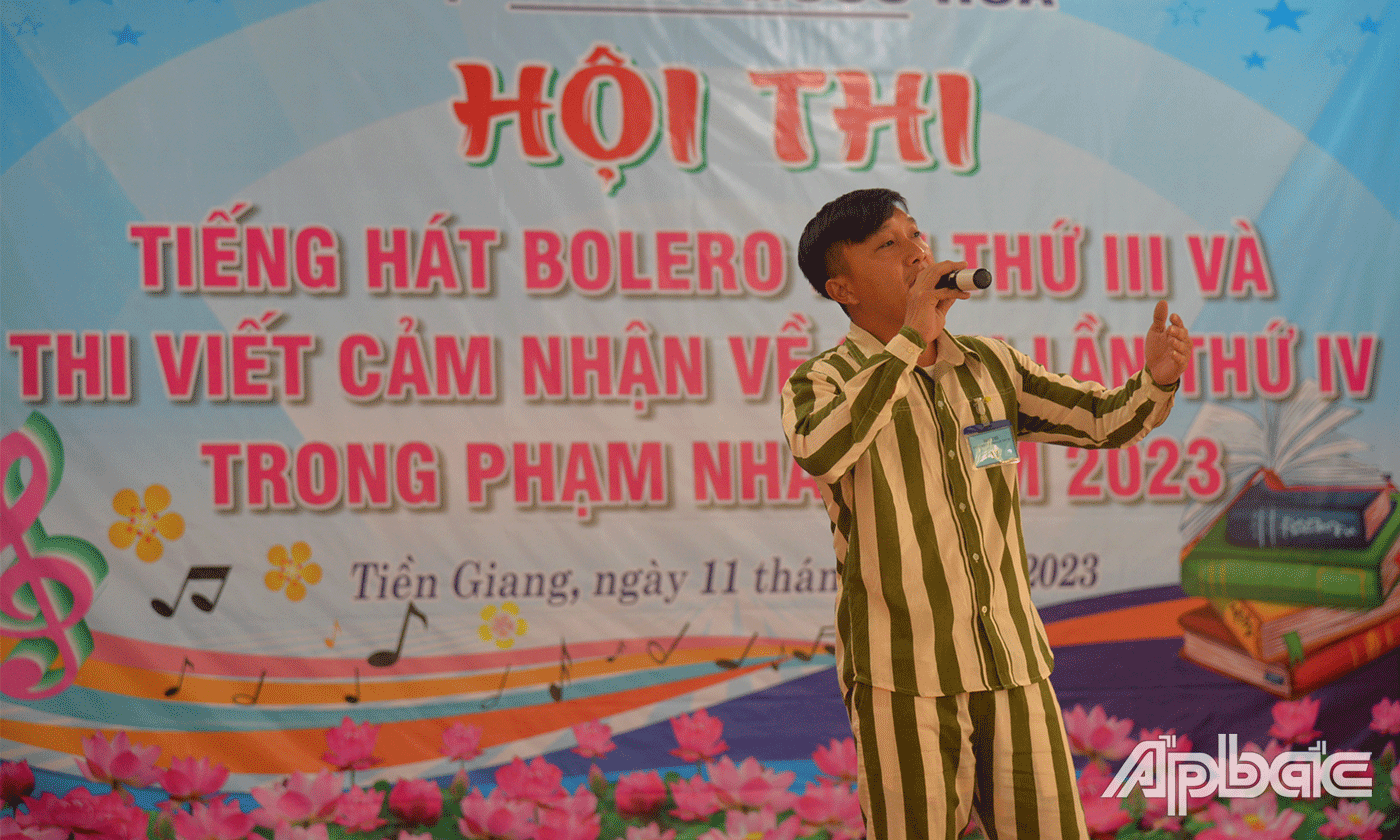 Các thí sinh tham gia 2 nội dung thi.