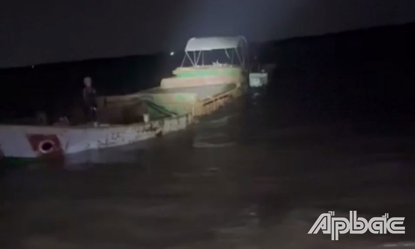 Phương tiện vi phạm bị bắt quả tang.