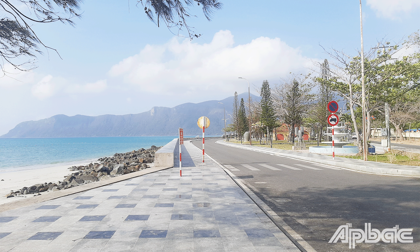 Thị trấn Côn Đảo thanh bình