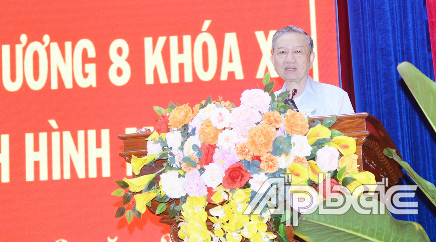 Bộ trưởng Tô Lâm đánh giá cao nỗ lực và kết quả đạt được của Tiền Giang qua 10 năm thực hiện Nghị quyết trung ương 8, khóa XI