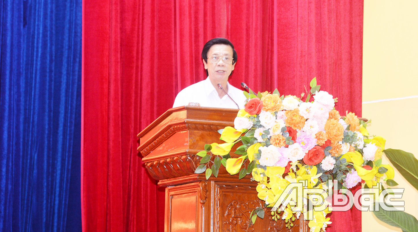 Đồng chí Nguyễn Văn Danh tiếp thu ý kiến chỉ đạo của đồng chí Ủy viên Bộ Chính trị và phát biểu kết luận hội nghị