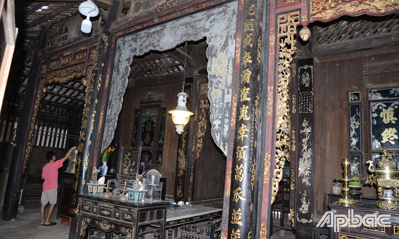 Kiến trúc độc đáo của ngôi nhà cổ ông Xoát hơn 200 năm tuổi.