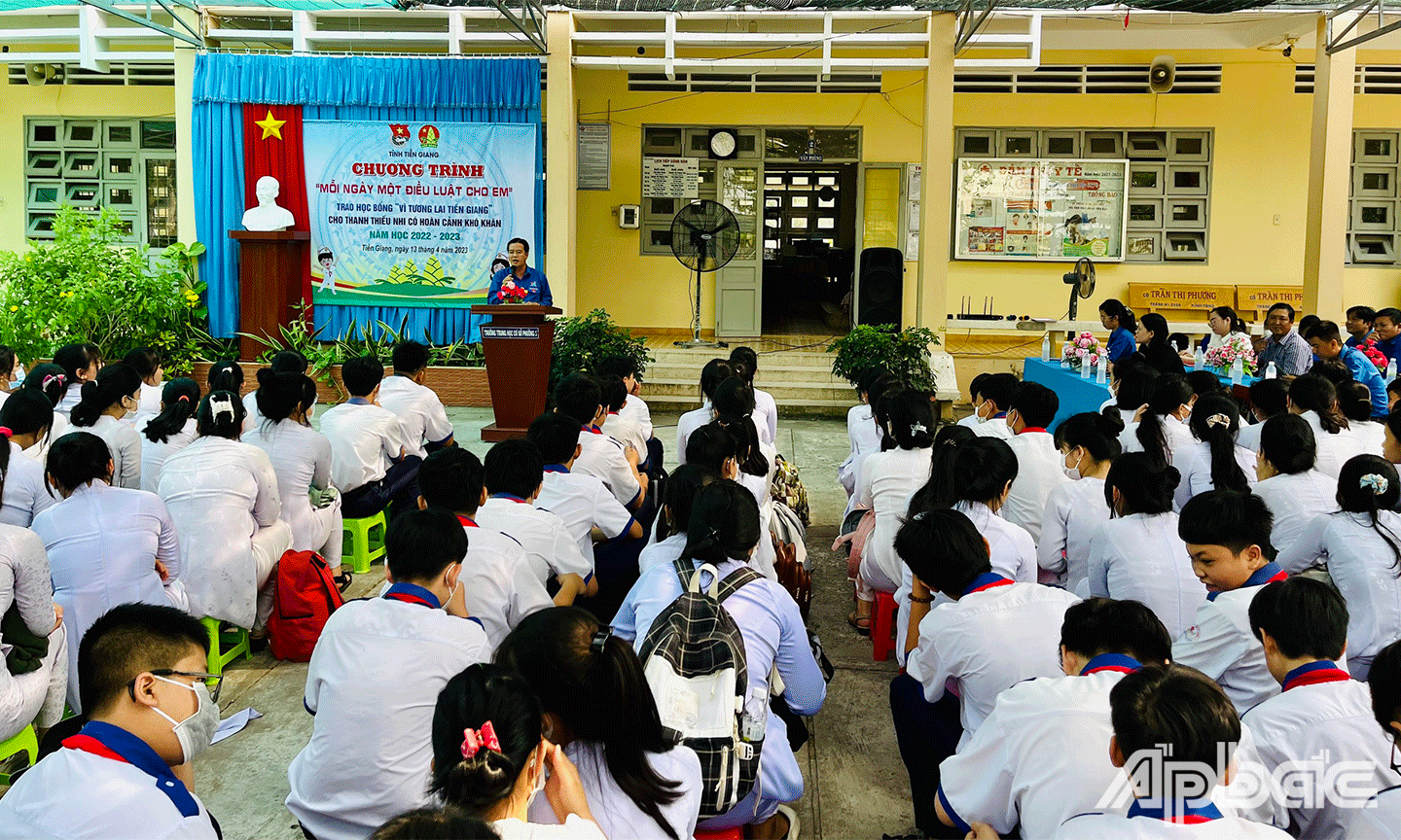 Lễ phát động thực hiện chương trình “Mỗi ngày một điều luật cho em”