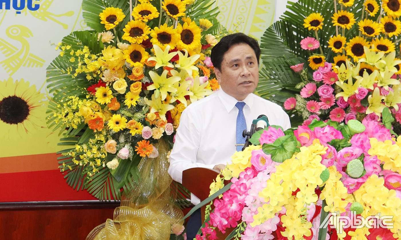 Đồng chí Trần Văn Dũng phát biểu chỉ đạo tại buổi lễ.