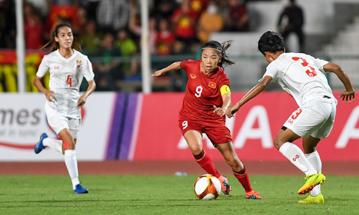 Huỳnh Như mở tỷ số cho tuyển nữ Việt Nam ở phút 12. (Ảnh: VOV)