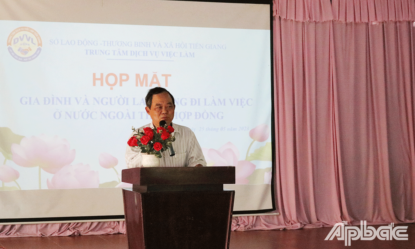 Phó Giám đốc Sở Lao động Thương binh và Xã hội tỉnh Tiền Giang Huỳnh Anh Tuấn phát biểu tại buổi họp mặt