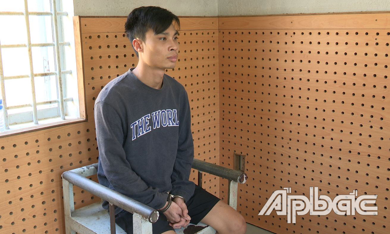 Sang tại cơ quan Công an.