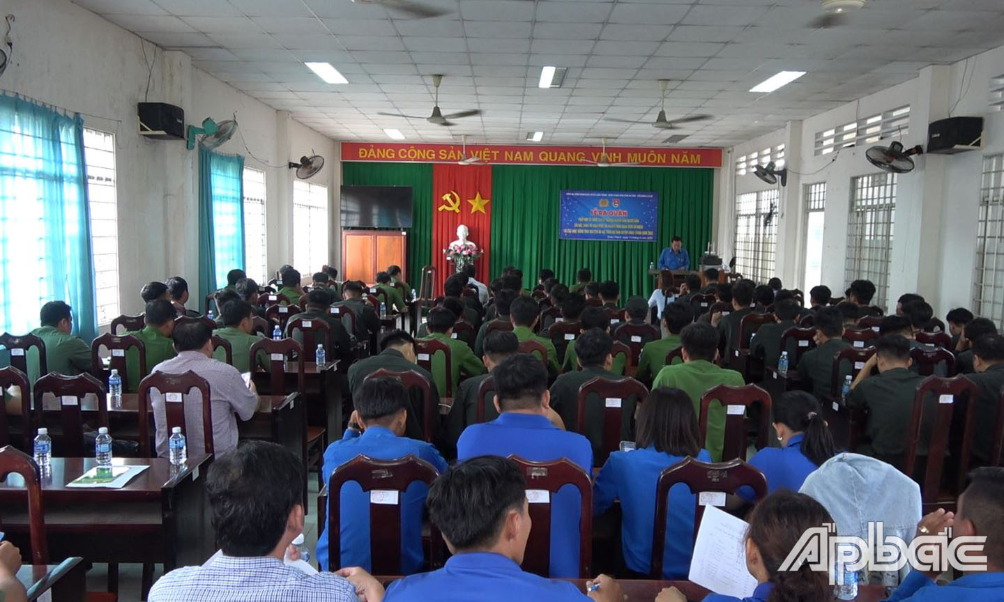 Lễ ra quân phối hợp tuyên truyền.