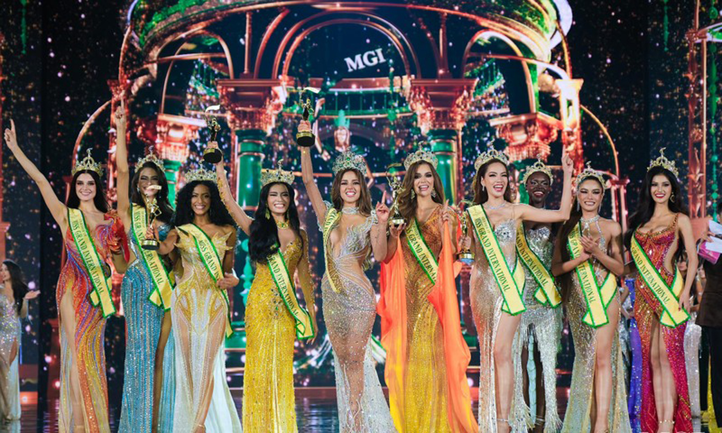Le Hoang Phuong (seventh from left) named 4th runner-up at Miss Grand International 2023 (Photo: Miss Grand International 2023).