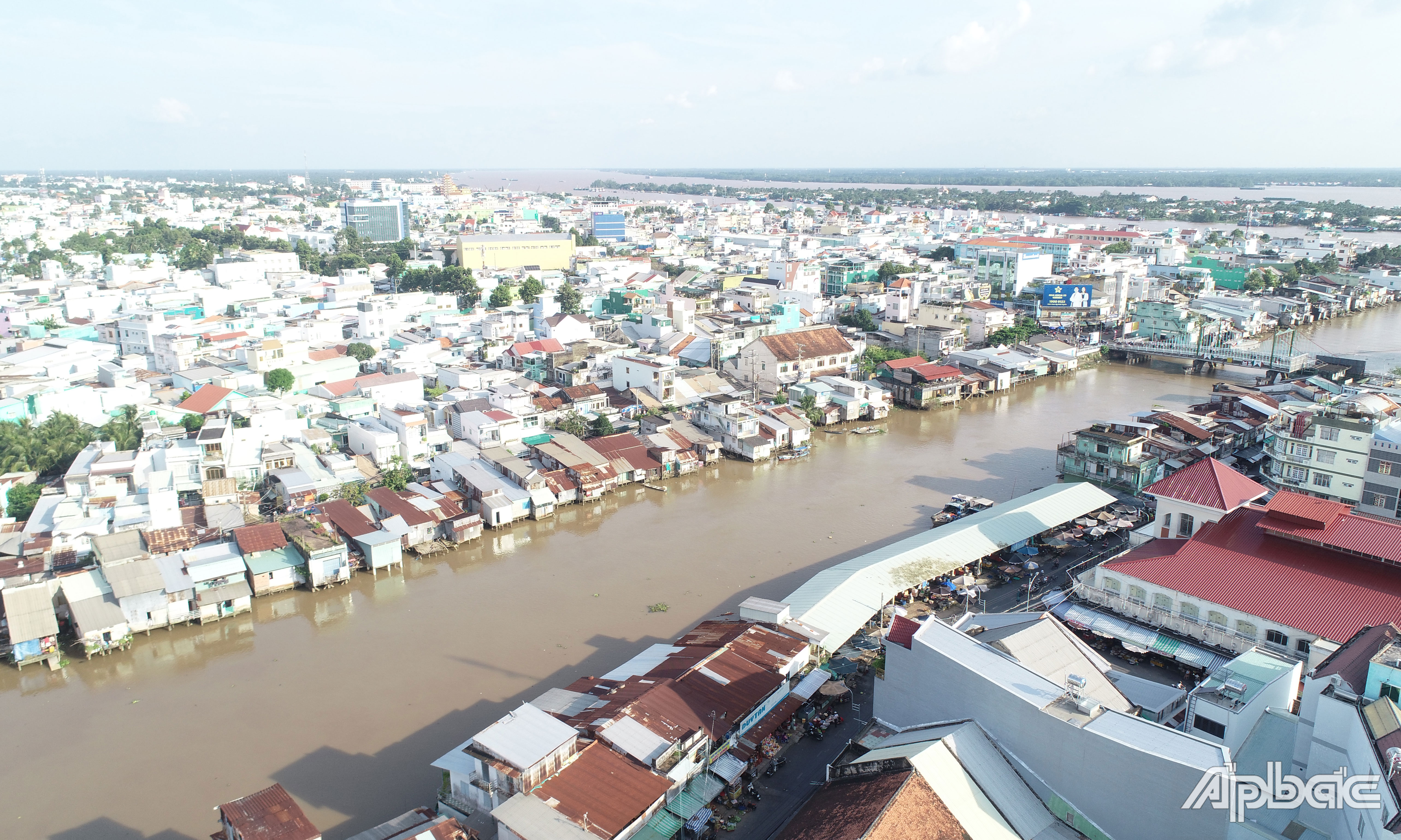 Dự án có tổng mức đầu tư gần 2.000 tỷ đồng.