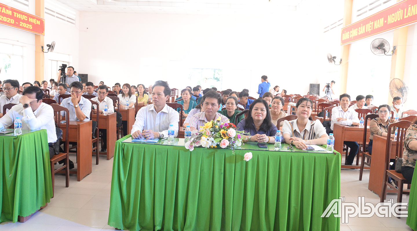 Quang cảnh lễ phát động Tháng hành động 