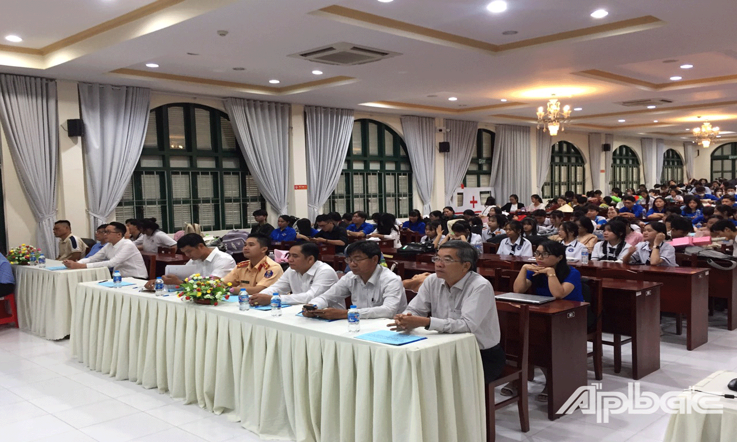 Quang cảnh lễ khai mạc.