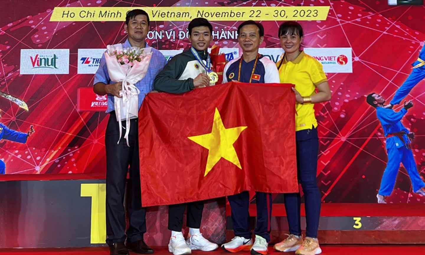 VĐV Lê Ngọc Vĩnh Trường đoạt HCV hạng cân 60 kg.