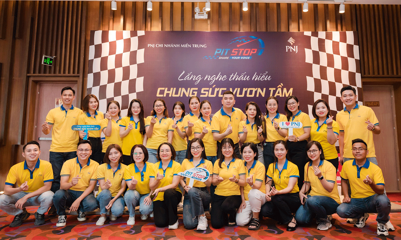 PNJ quan tâm chăm sóc cho đội ngũ về nhiều khía cạnh thông qua các chương trình phúc lợi cho nhân viên.