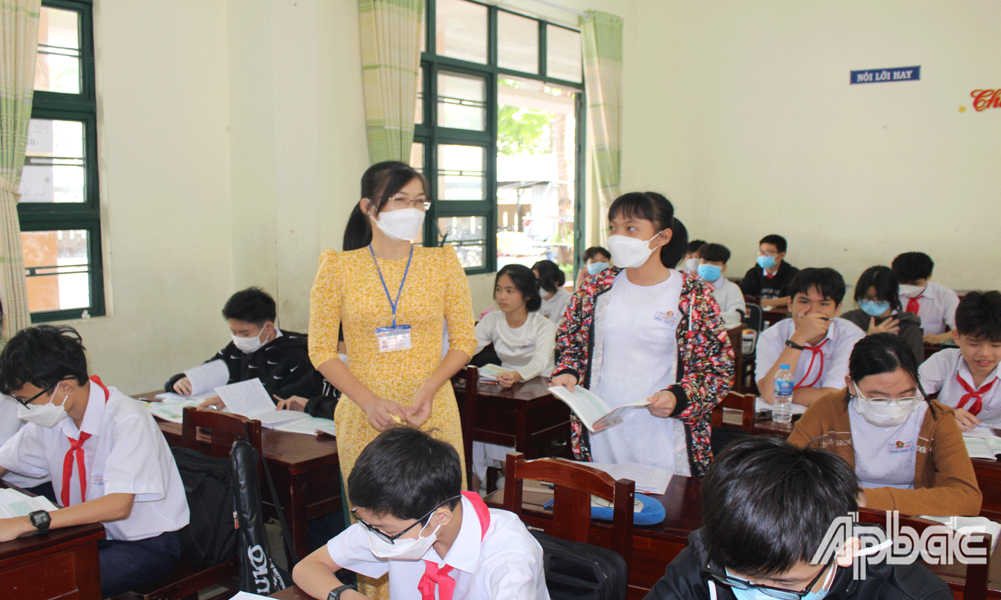 Thời gian qua, tại Trường THCS Lê Ngọc Hân, TP. Mỹ Tho, Ban Giám hiệu nhà trường đặc biệt quan tâm công tác quản trị trường học.