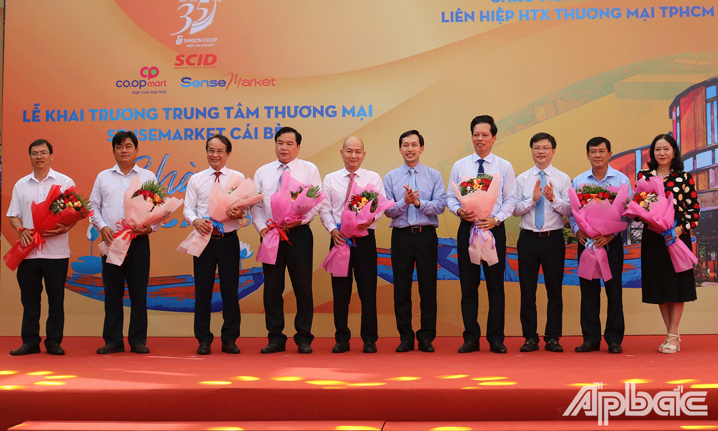 Liên hiệp Hợp tác xã Thương mại TP. Hồ Chí Minh (Saigon Co.op) và Công ty Cổ phần Đầu tư Phát triển Saigon Co.op (SCID) 