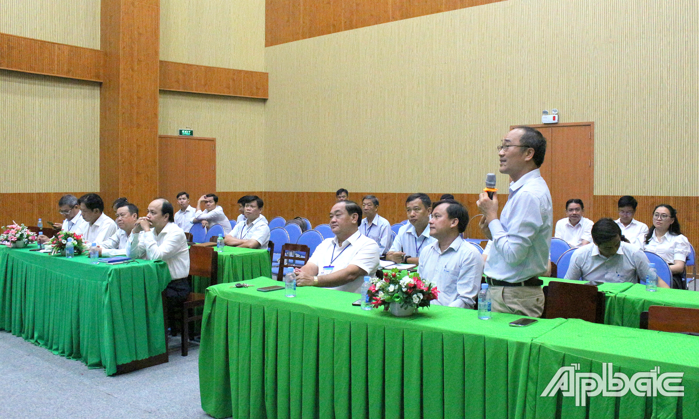 Quang cảnh buổi giới thiệu