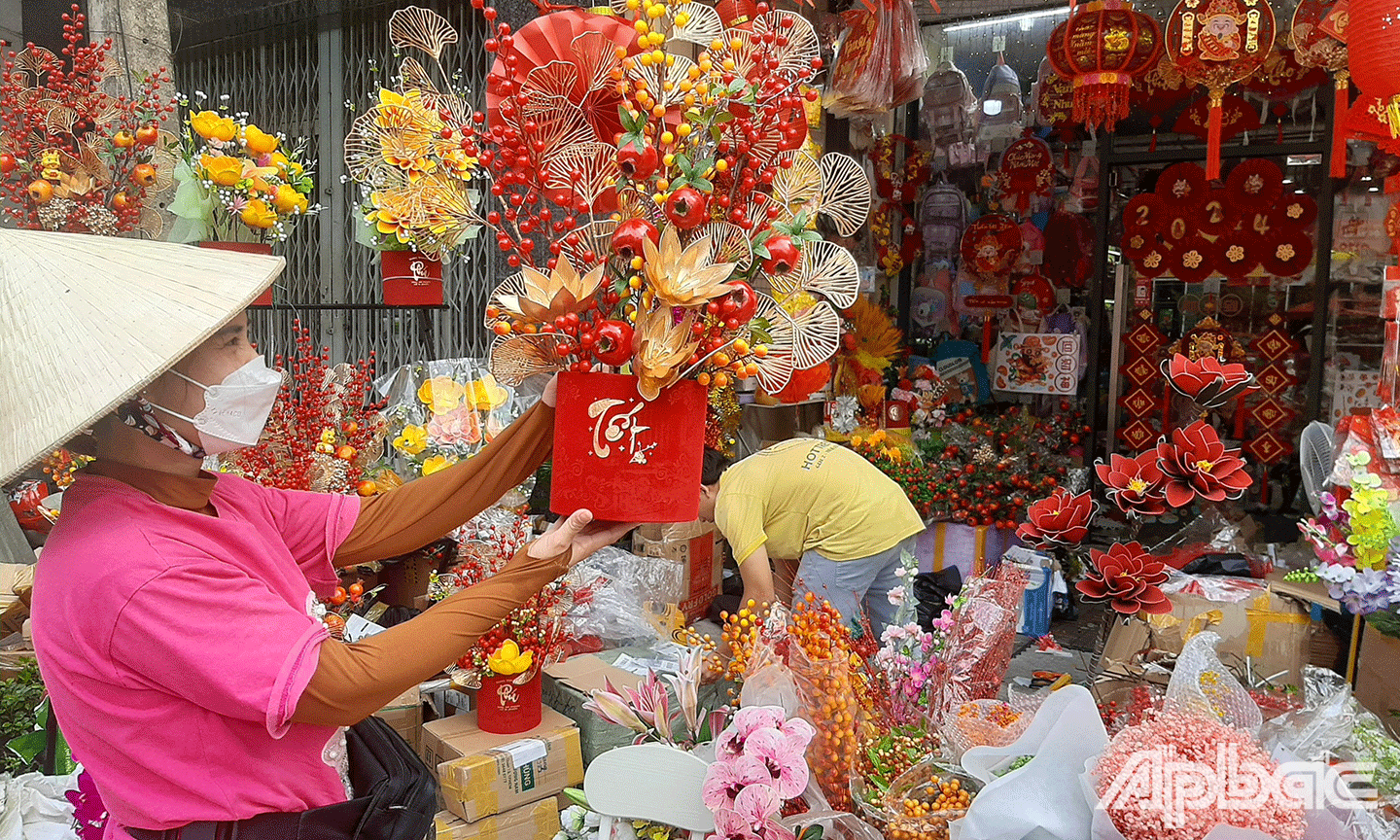 Set phụ kiện tháp tài lộc đào đông lựu đỏ, rồng linh vật cho năm 2024 được khách hàng ưa chuộng 