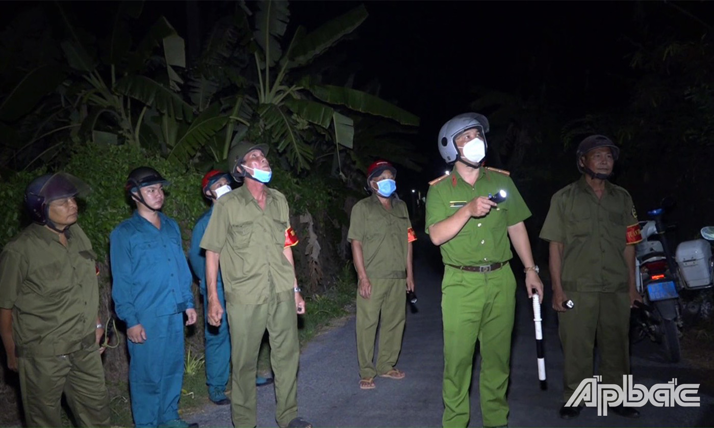 Lực lượng Công an phối hợp các đơn vị liên quan tăng cường tuần tra